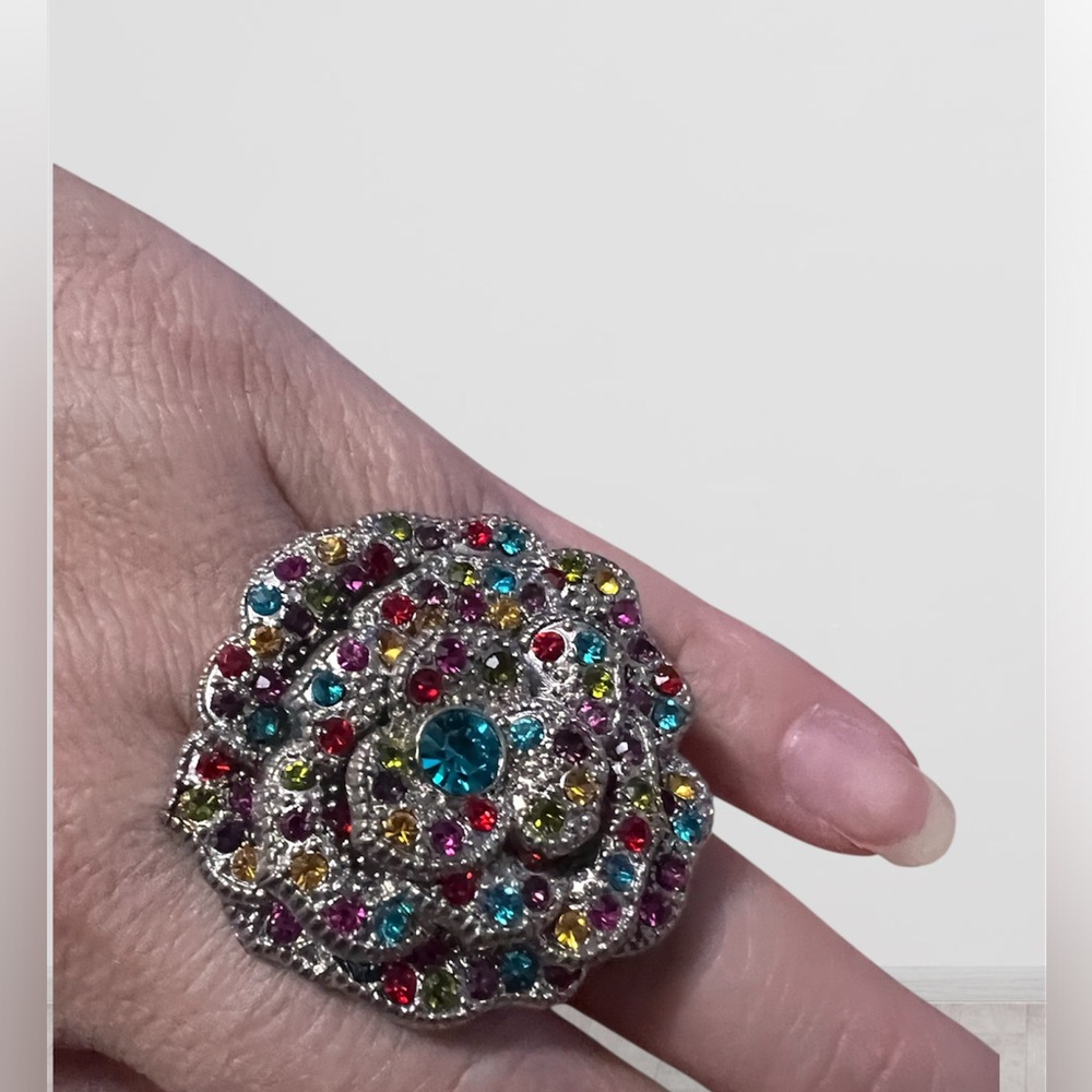 Multicolor Rhinestone Floral Statement Ring Vinta… - image 3